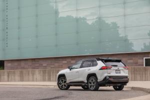 Toyota RAV4 Prime 2020 года  (NA)